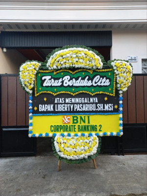 Papan Bunga Duka di Mata Air